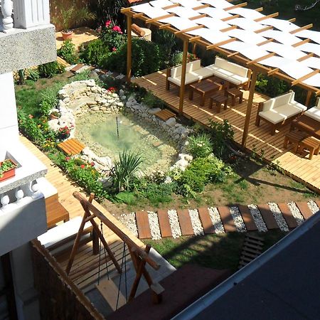 Hotel Yanis Лозенец Экстерьер фото