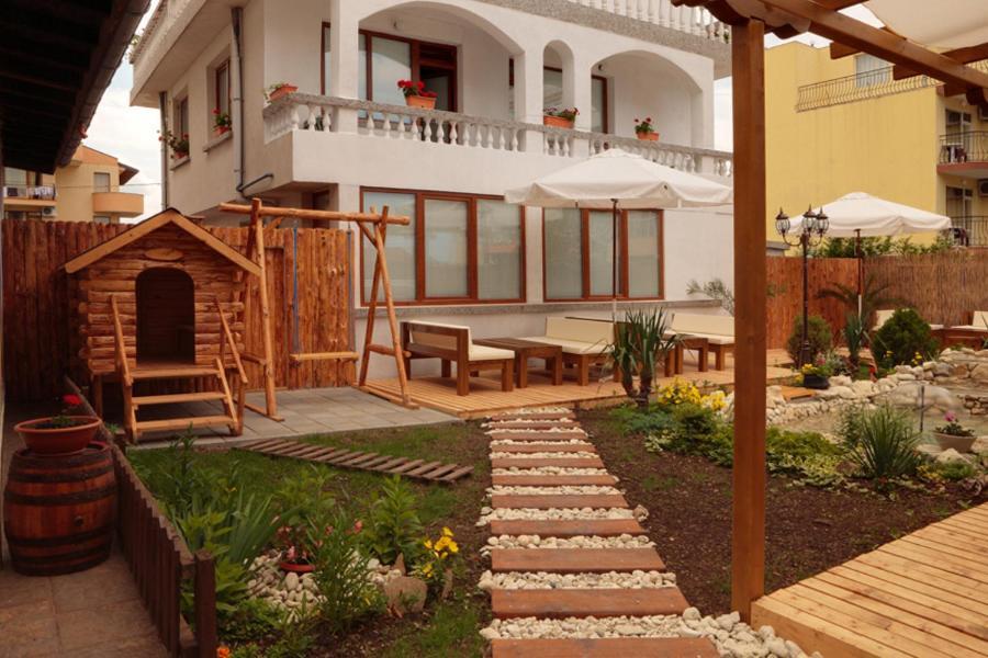Hotel Yanis Лозенец Экстерьер фото