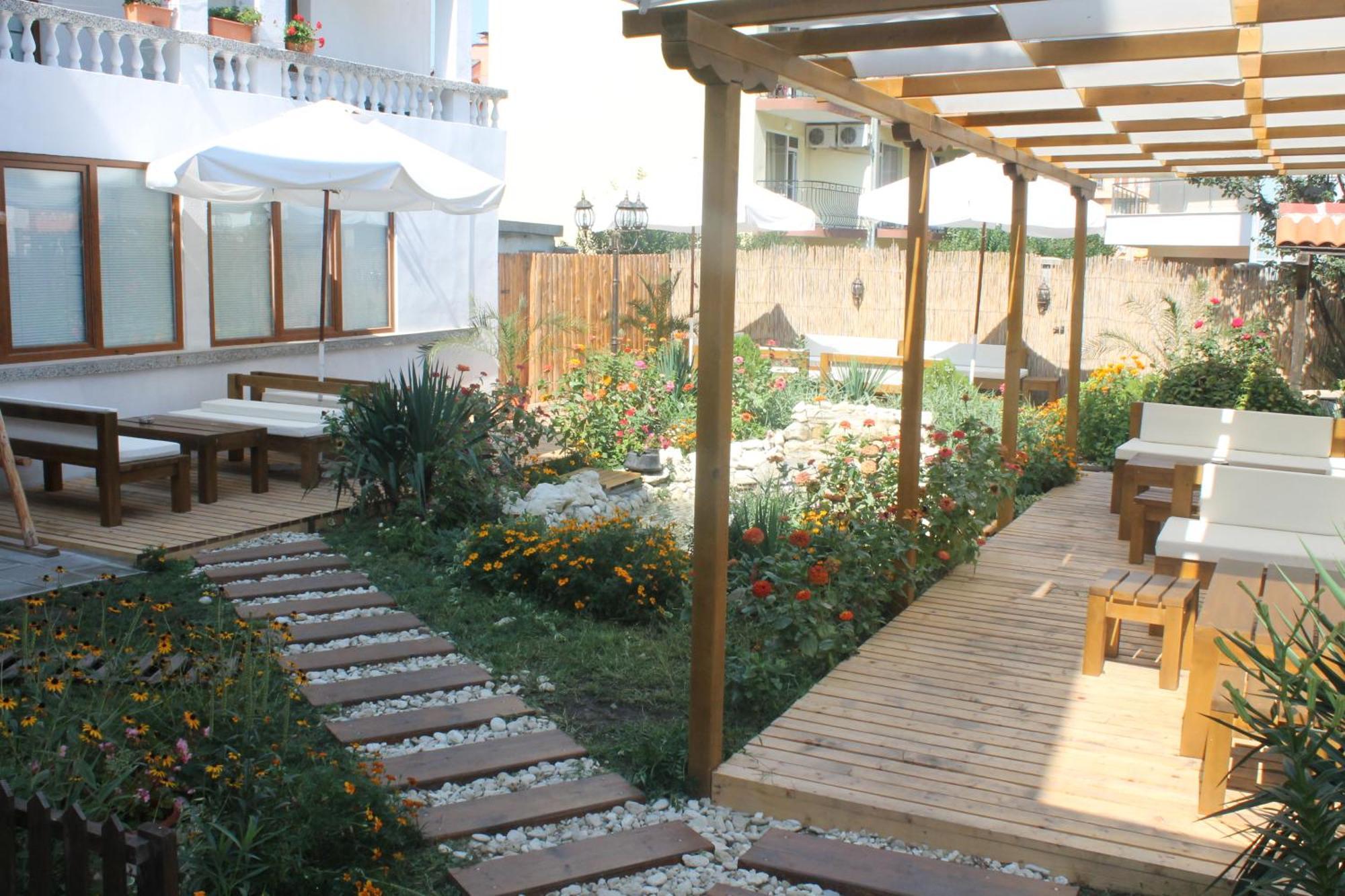 Hotel Yanis Лозенец Экстерьер фото